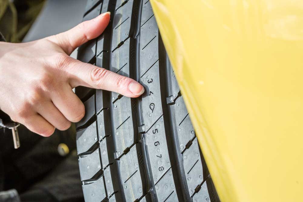 kontrollieren-sie-ihre-reifen-nokian-foto-Nokian-Tyres-Summer-tyre-inspection-2016