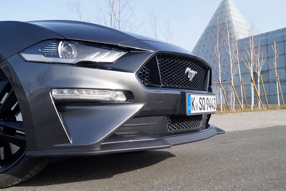Perfekter Reifenvernichter mit 450 PS? Der neue Ford Mustang GT im Test -  MOTORMOBILES