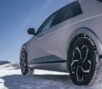 Hankook iON Winter: Neuer Winterreifen für E-Autos als Teil einer globalen Reifenfamilie ­­ ­­