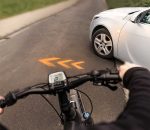 Forschende des Fraunhofer IOF entwickeln projizierender Autoblinker für mehr Sicherheit im Straßenverkehr