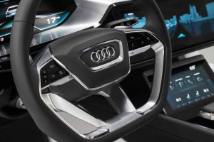 Audi (Q6) e-tron quattro Concept