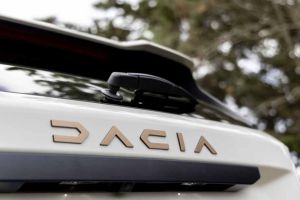 Dacia Duster MJ 2024 - Extreme Guincho