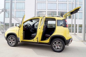Fiat Panda Cross 1,3 - 80 PS gelb  
