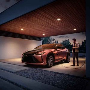Lexus RZ - Elektroauto im expressiven Design
