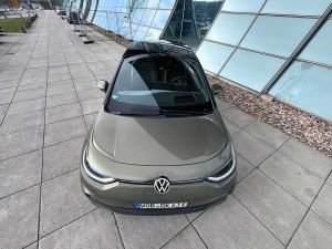 VW ID.3 Pro S (4-Sitzer) 150 kW (204 PS) 77 kWh 1-Gang-Automatik