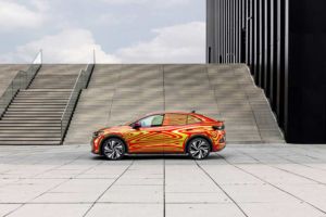Volkswagen ID.5 GTX - Studie 2021 camoufliert