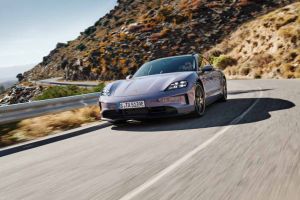 Der neue Porscher Taycan 4S Sport Turismo
